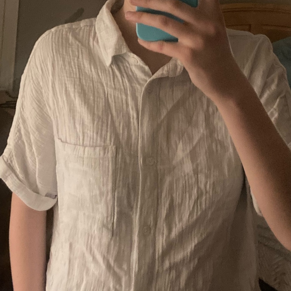 C&C California Cream Gauze Button Front Shirt